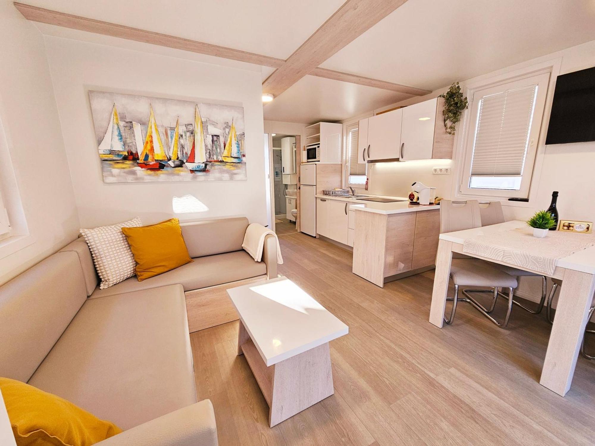 Sea Diva - Luxury Boathouse Portoroz